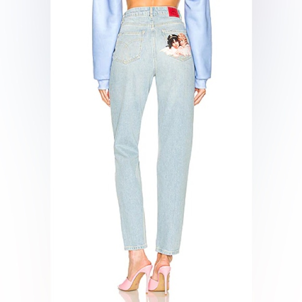 FIORUCCI Tara Angels Patch Classic Tapered Jean in Light Vintage Size 26 NWOT